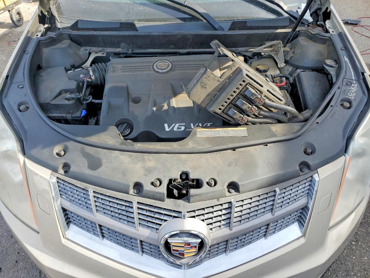 2011 CADILLAC SRX