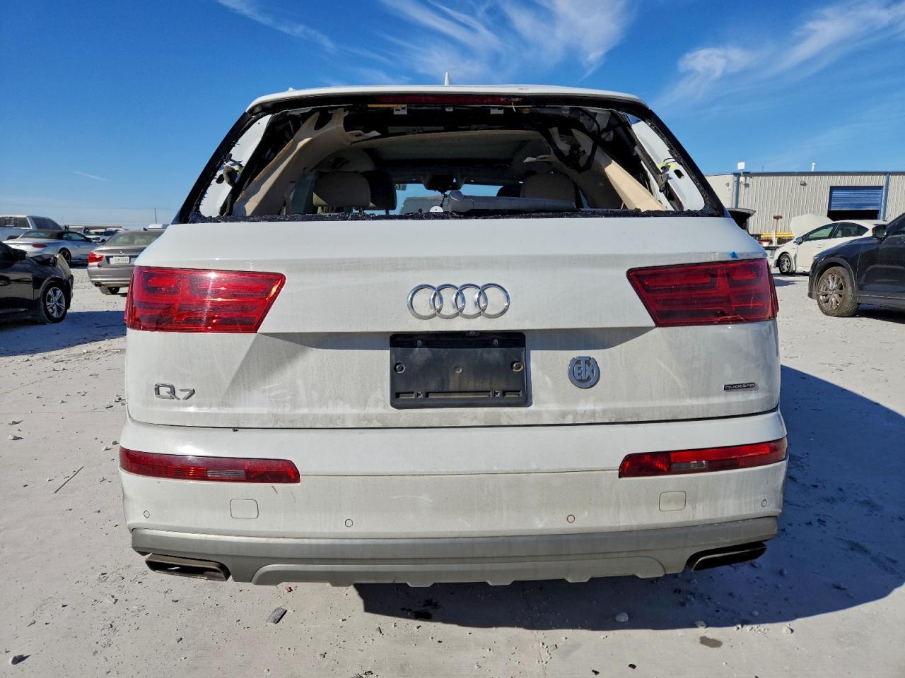 2018 AUDI Q7