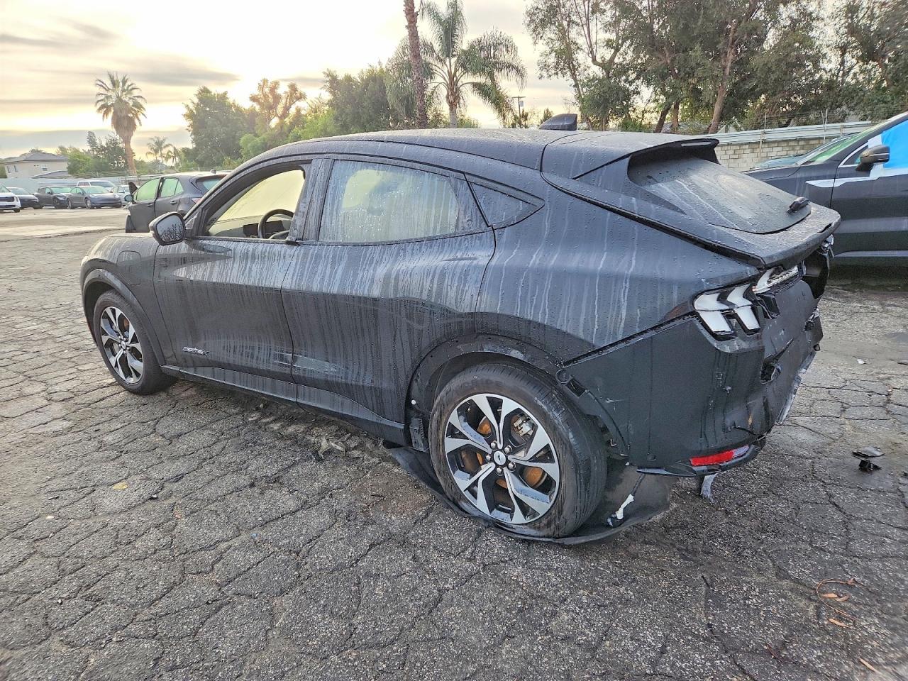 2023 FORD Mustang Mach-E