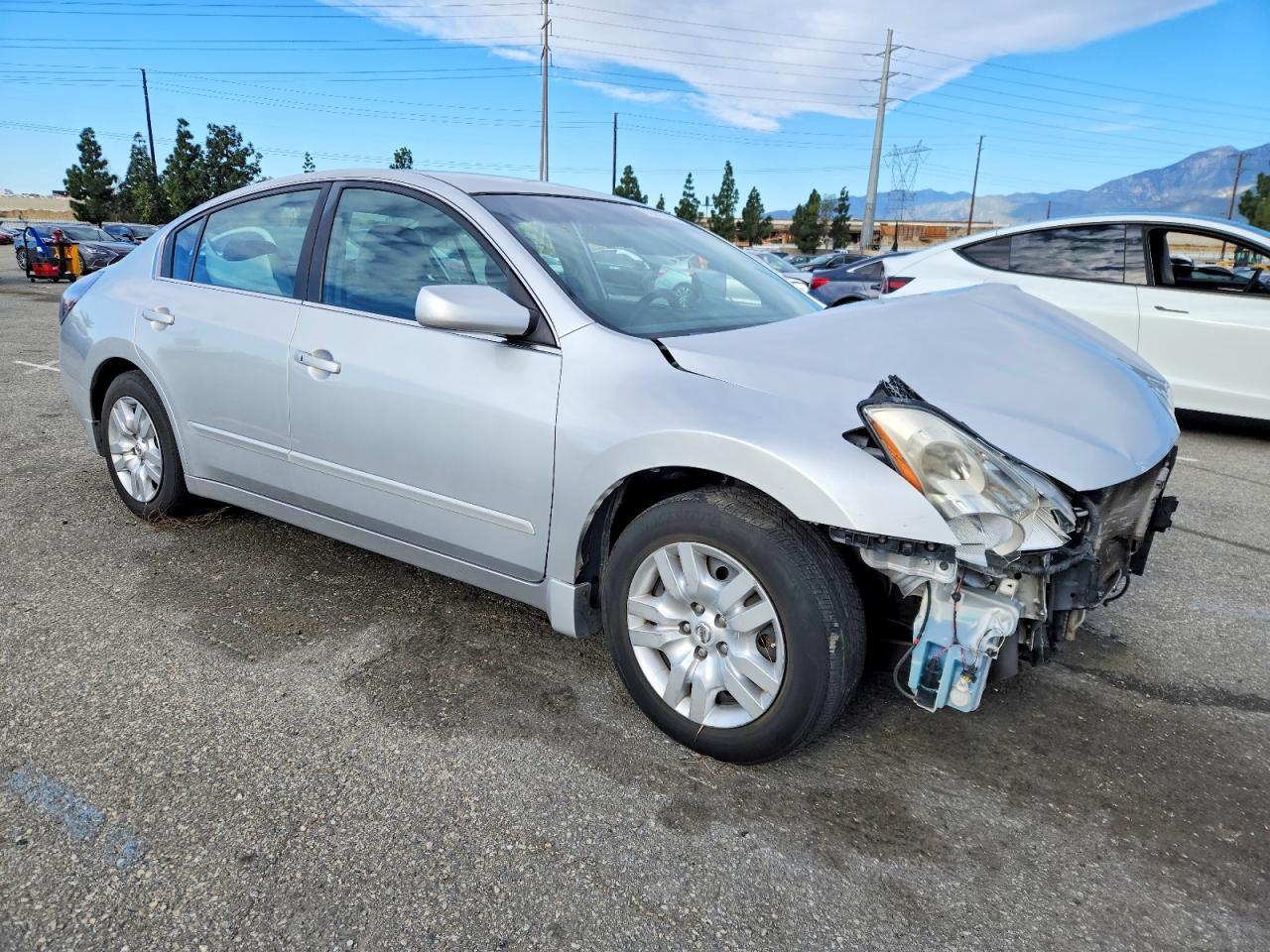 2012 NISSAN ALTIMA