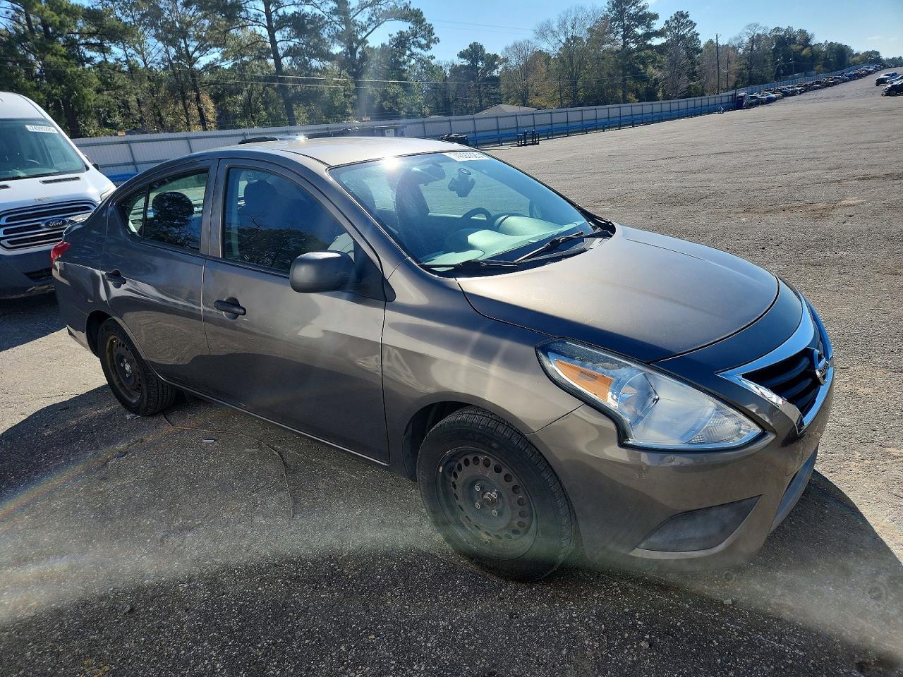 2015 NISSAN VERSA