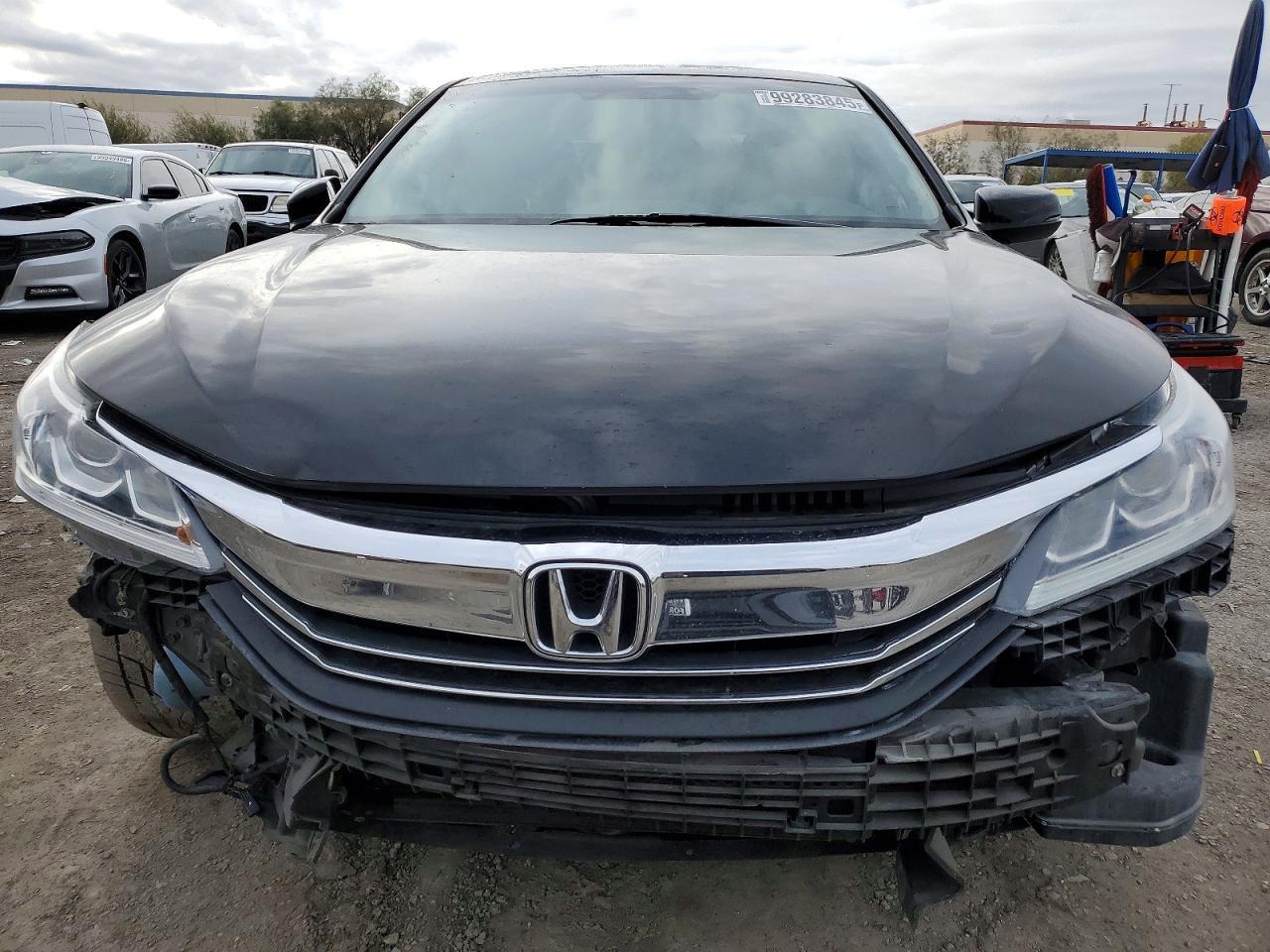 2017 HONDA ACCORD