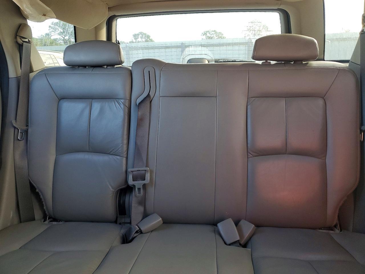 2005 SATURN Vue