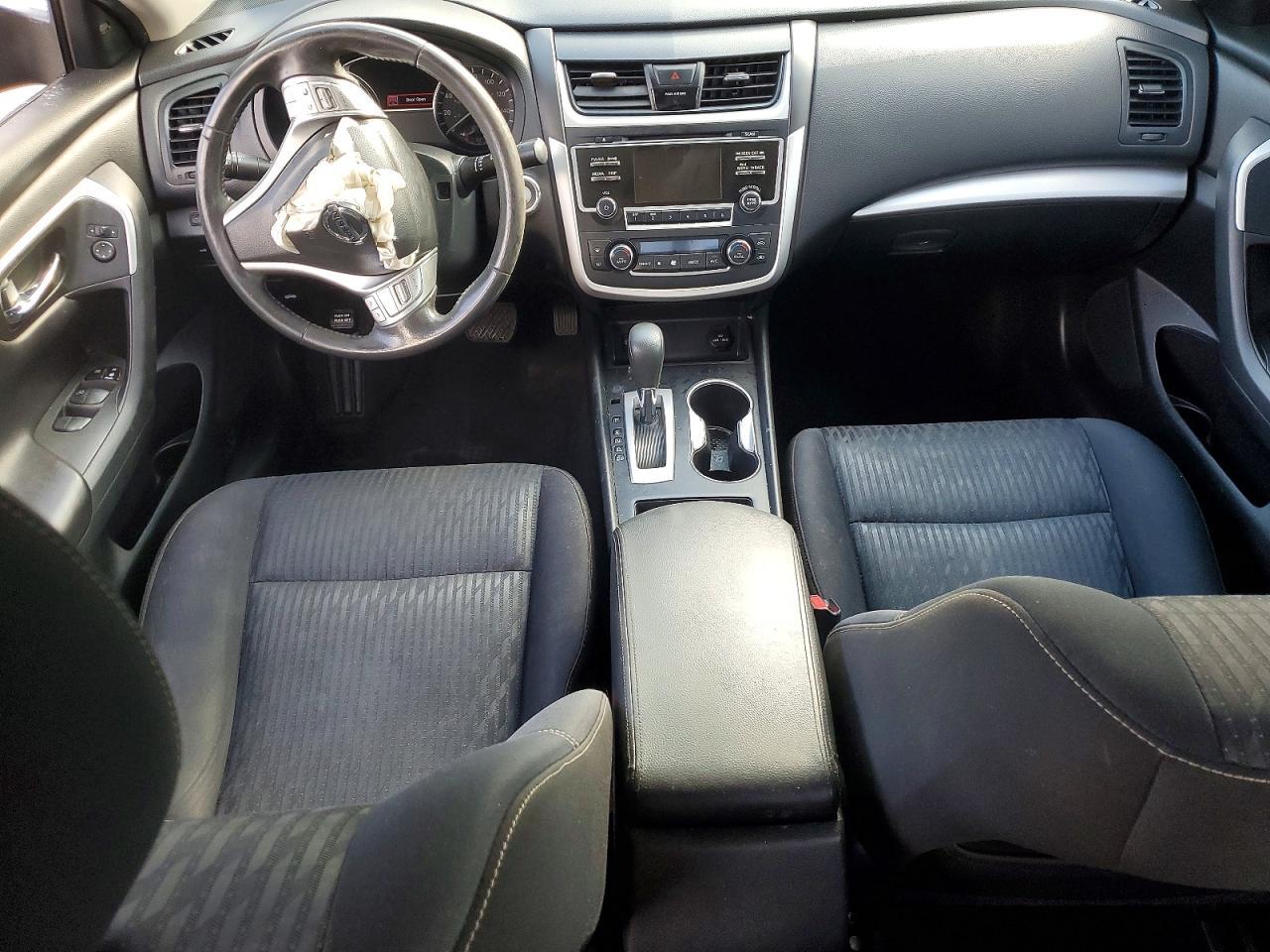 2017 NISSAN ALTIMA