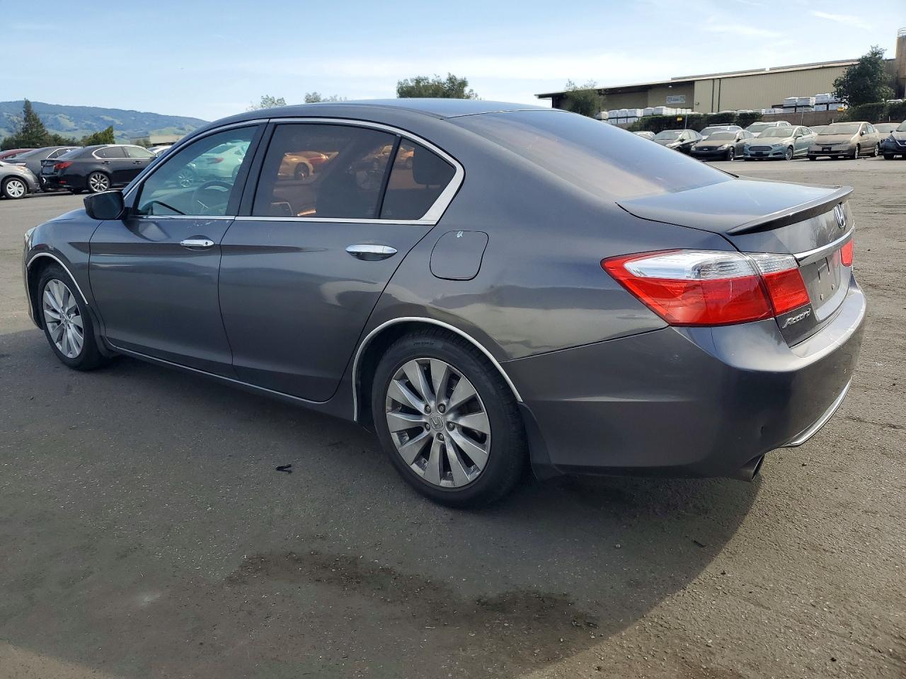 2013 HONDA ACCORD