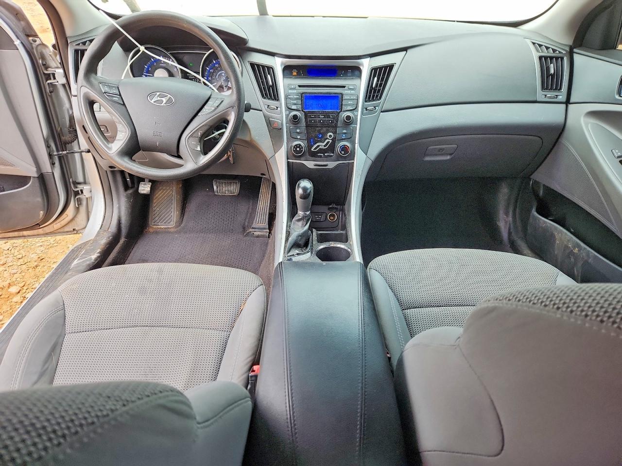 2013 HYUNDAI SONATA