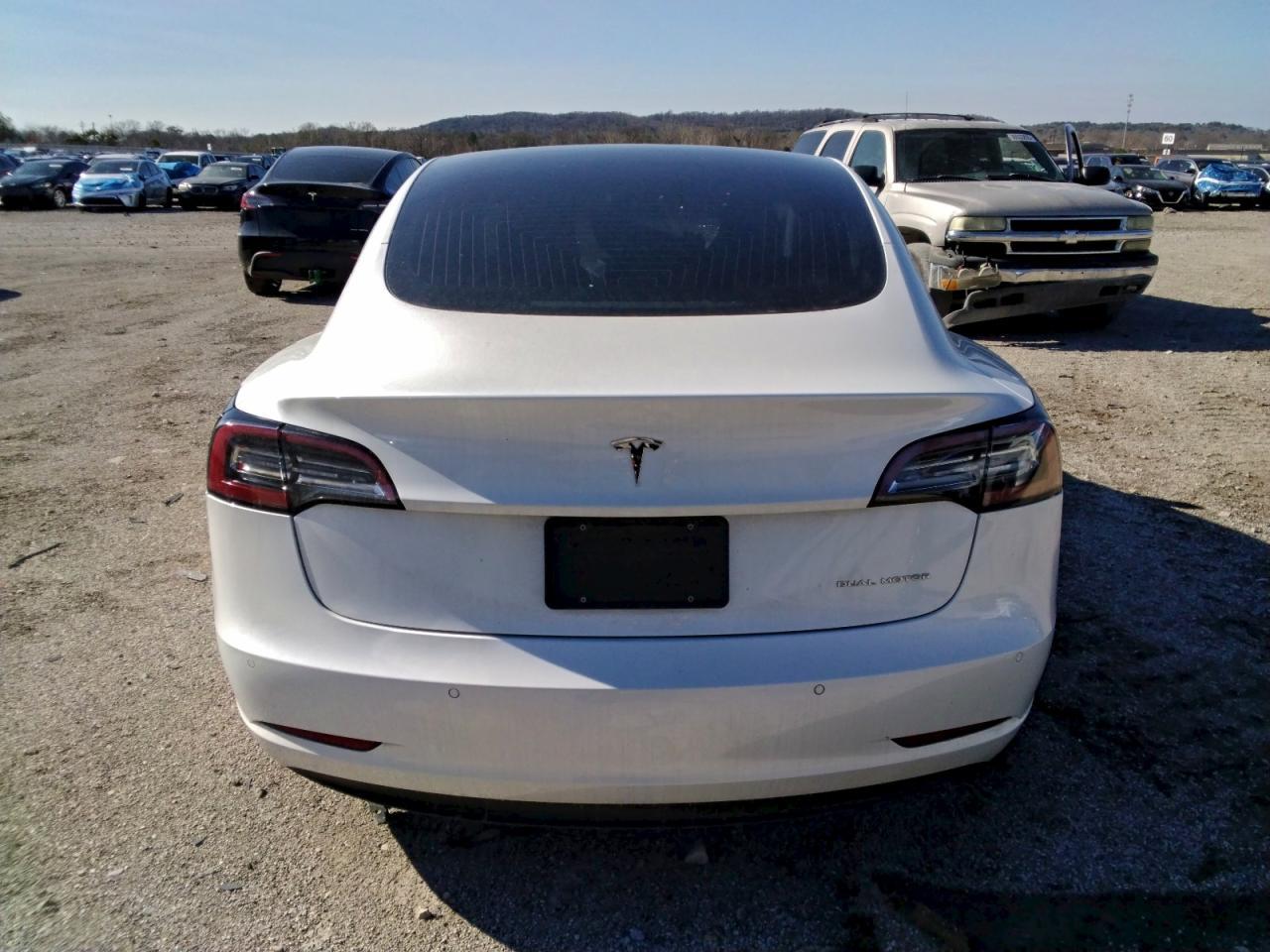 2020 TESLA MODEL 3