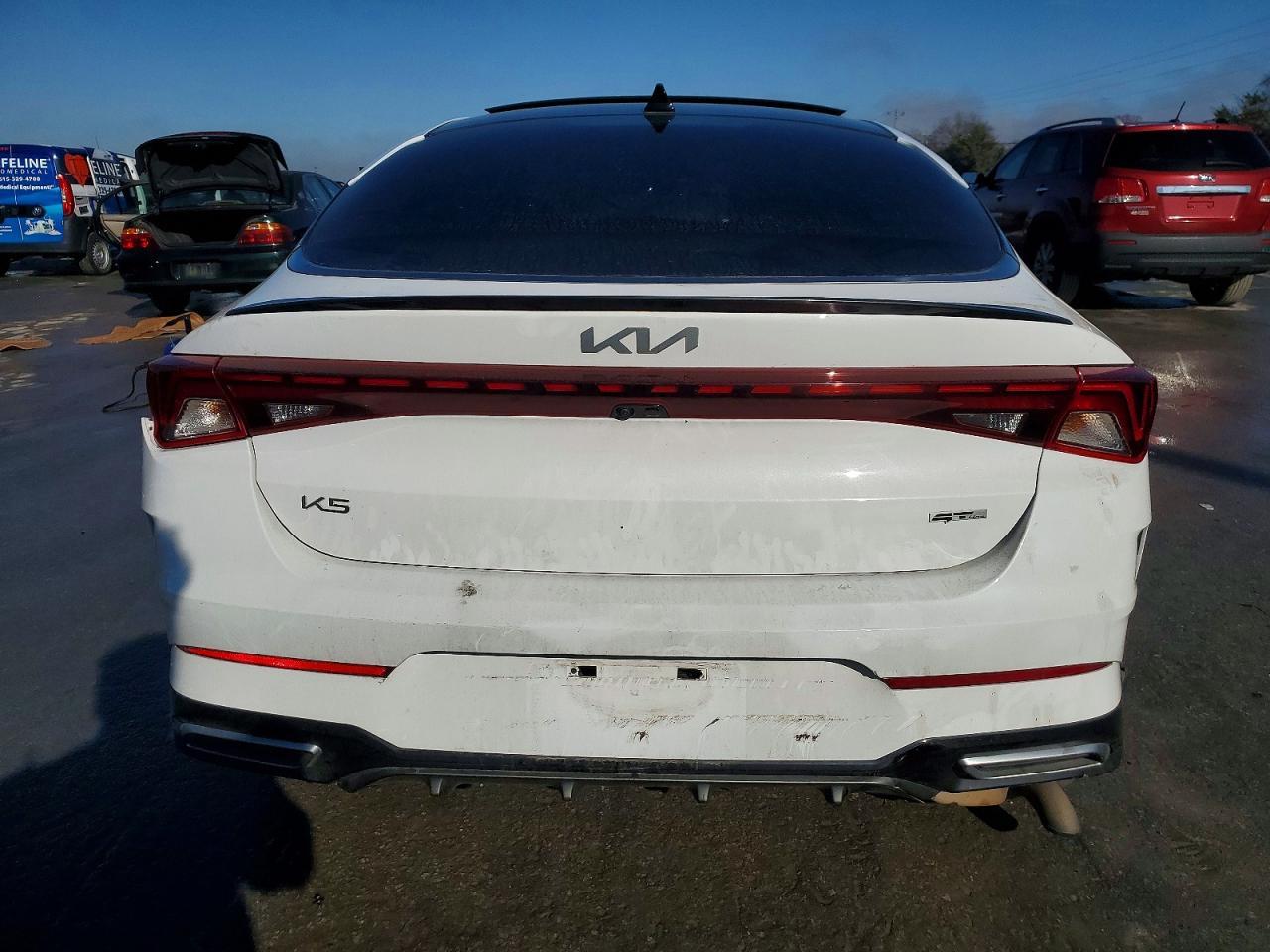 2023 KIA K5