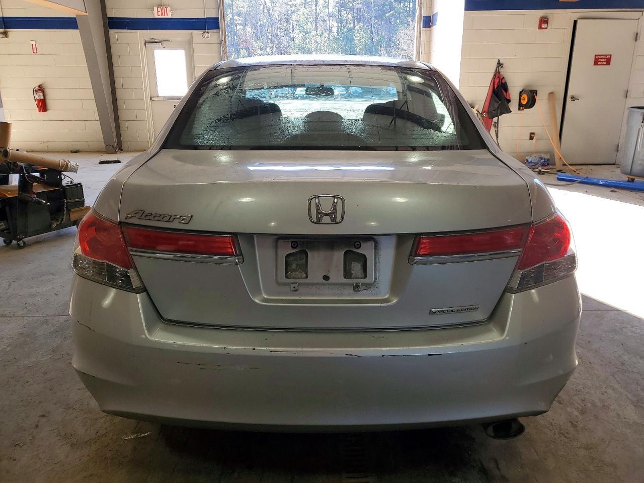 2011 HONDA ACCORD