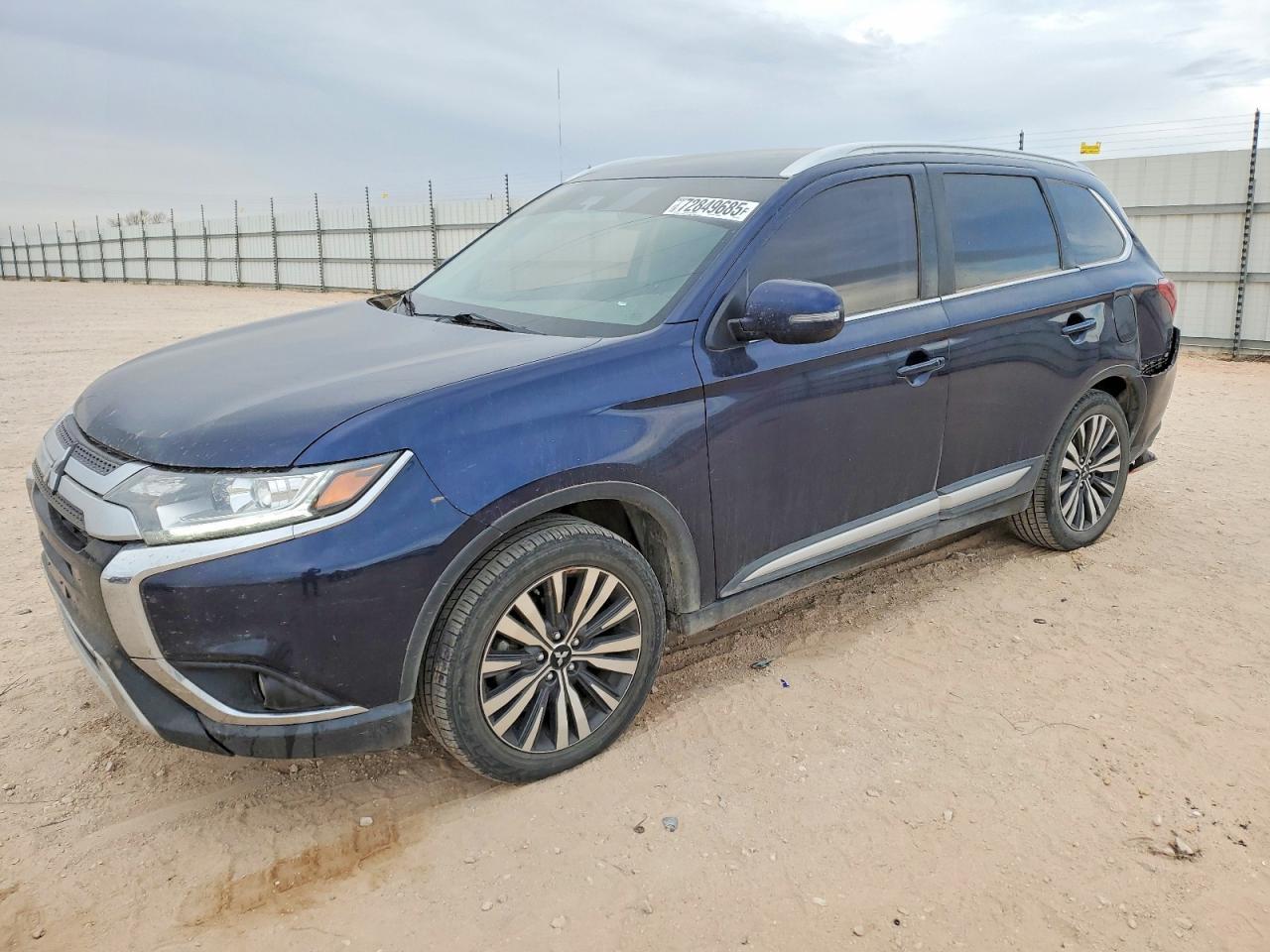 2020 MITSUBISHI outlander
