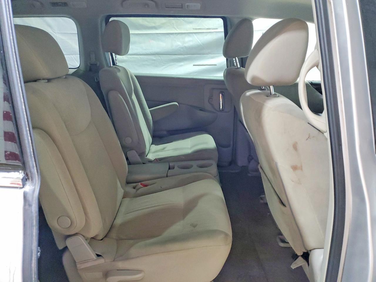 2017 NISSAN Quest