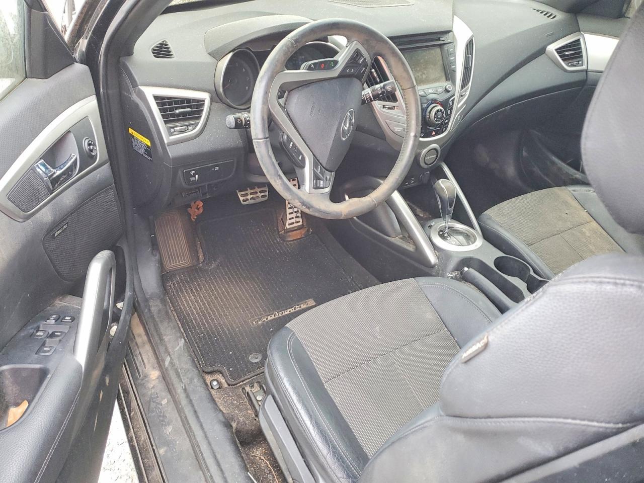 2016 HYUNDAI VELOSTER