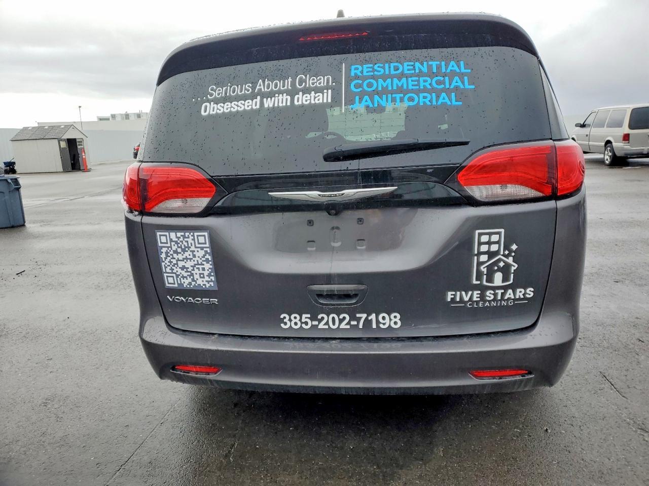 2023 CHRYSLER Voyager