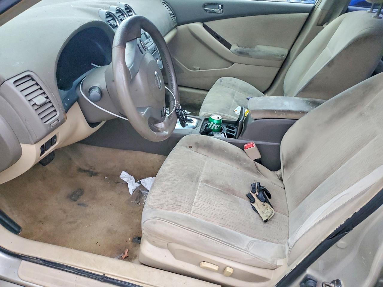 2010 NISSAN ALTIMA