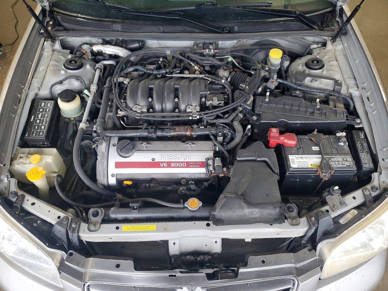 2000 NISSAN Maxima