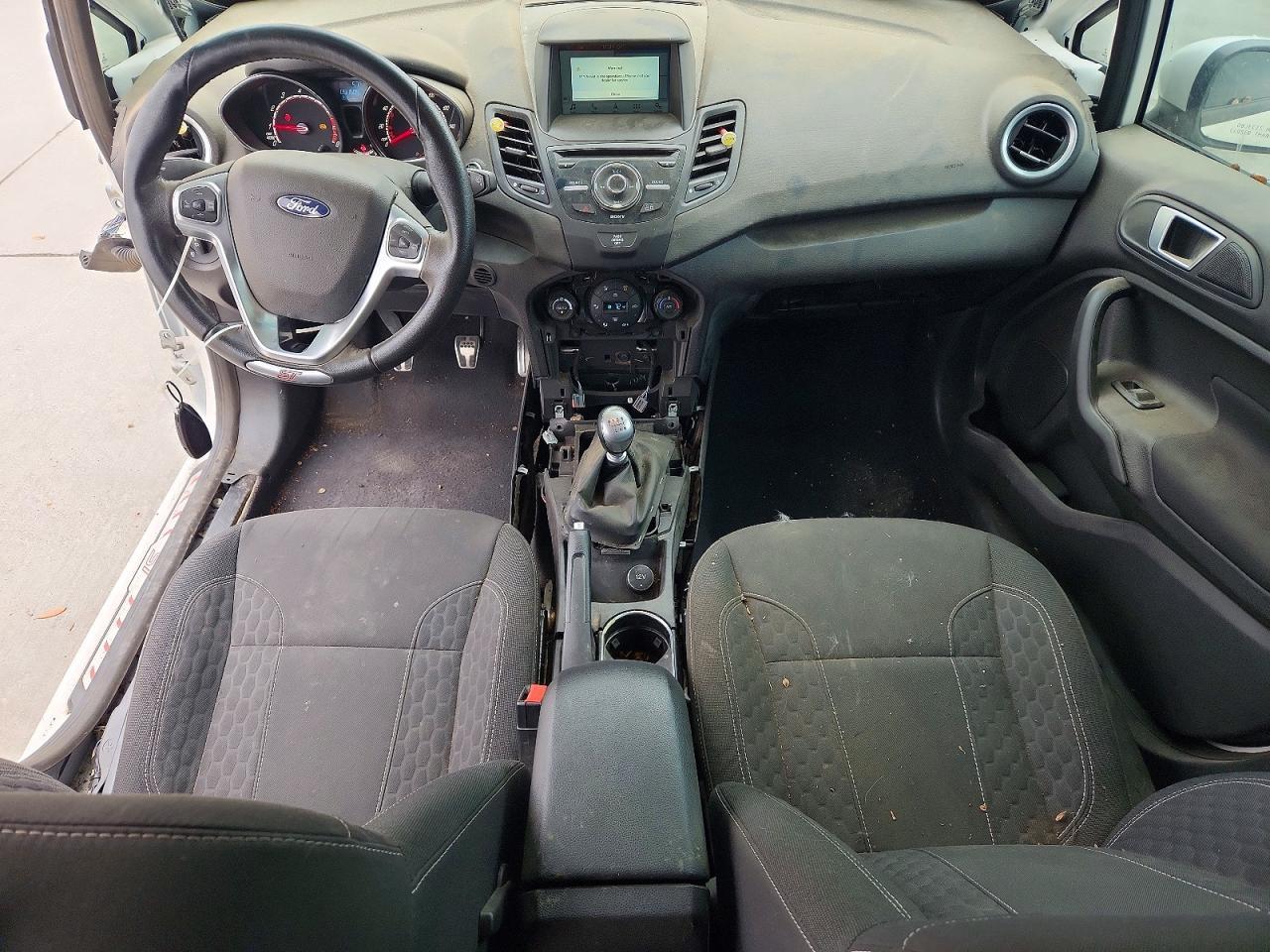 2017 FORD Fiesta