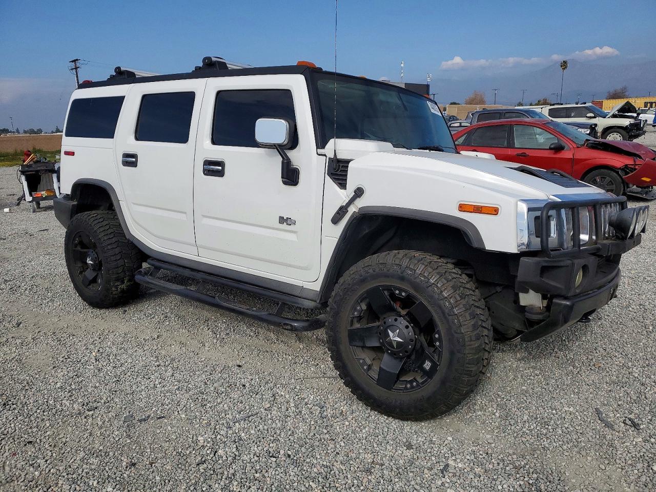 2005 HUMMER H2