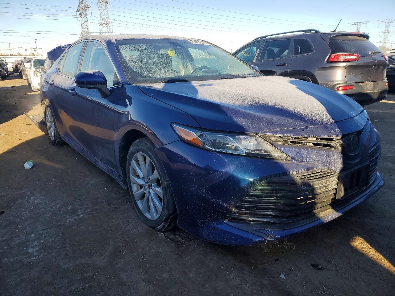 2018 TOYOTA CAMRY