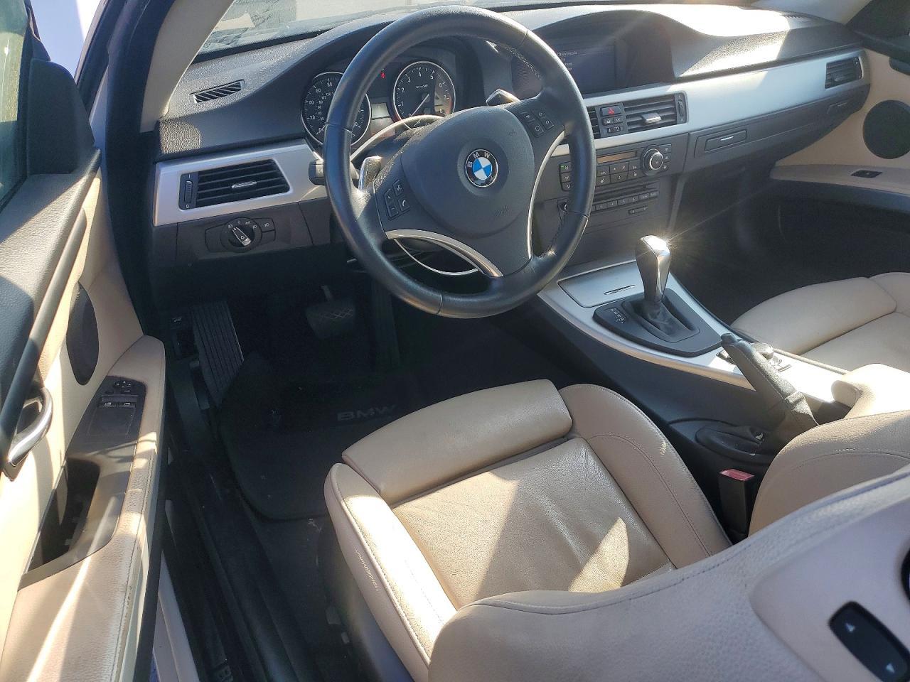 2011 BMW 3 SERIES