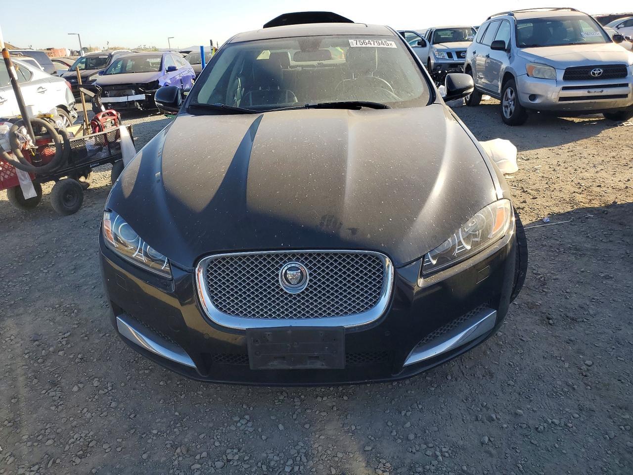 2012 JAGUAR XF