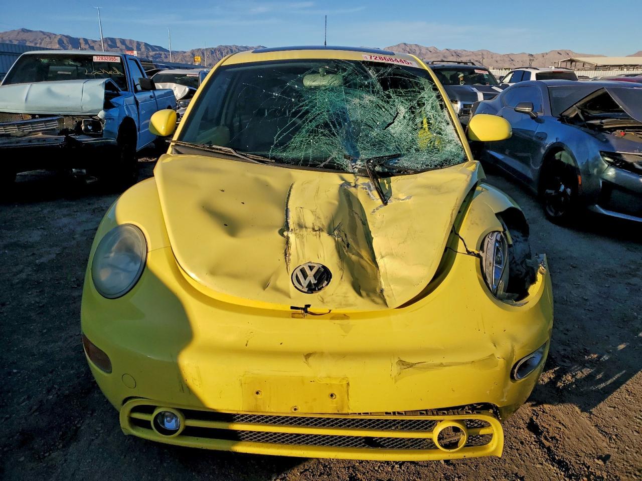 2000 VOLKSWAGEN Beetle