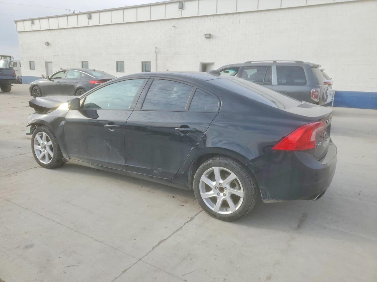 2014 VOLVO S60