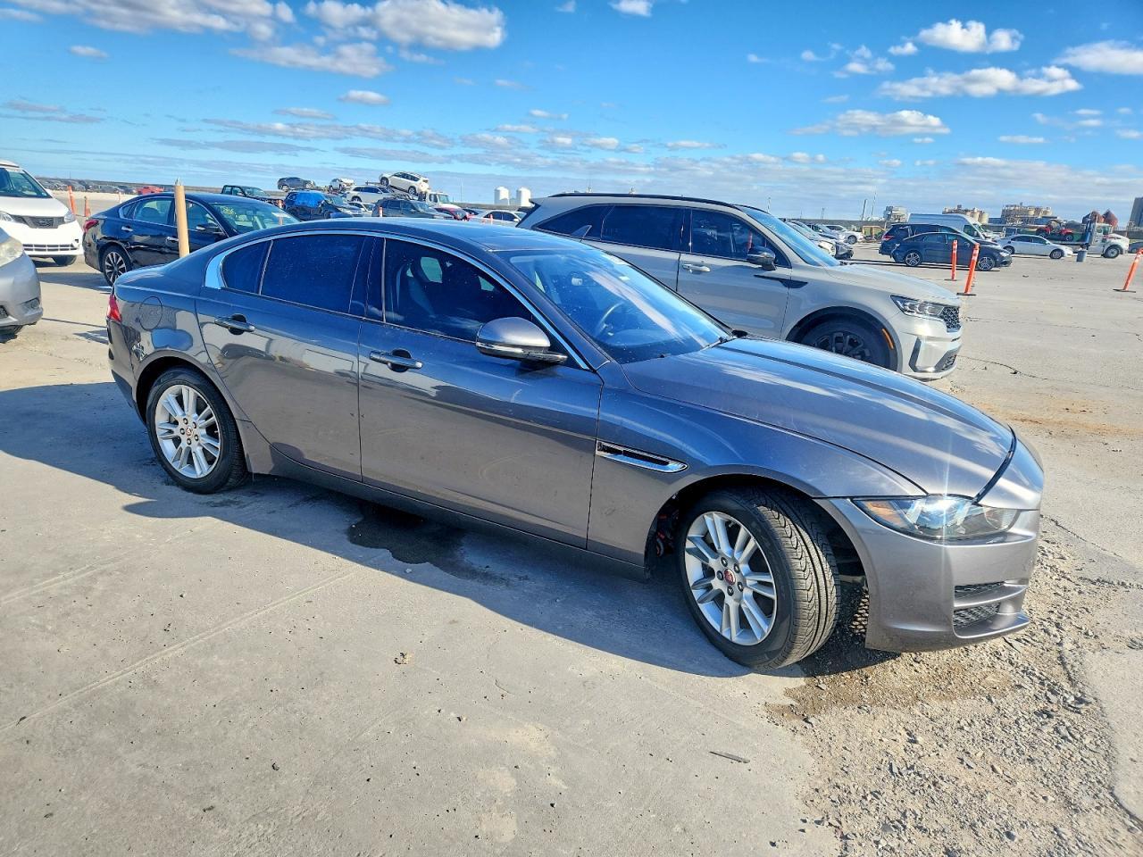 2017 JAGUAR XE