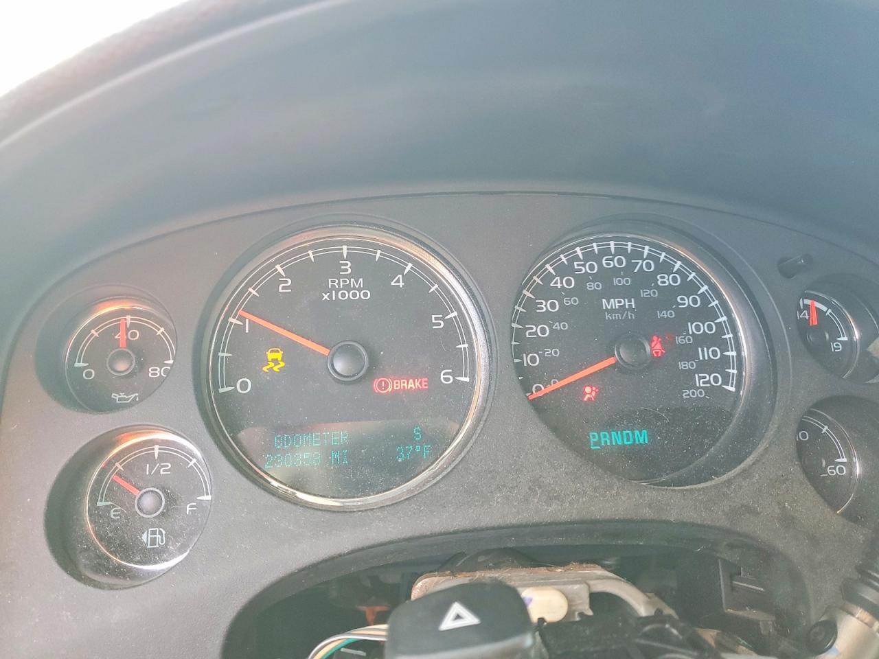 2014 CHEVROLET Suburban