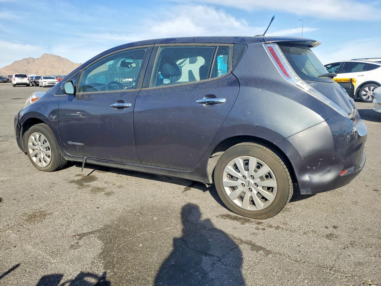 2013 NISSAN LEAF