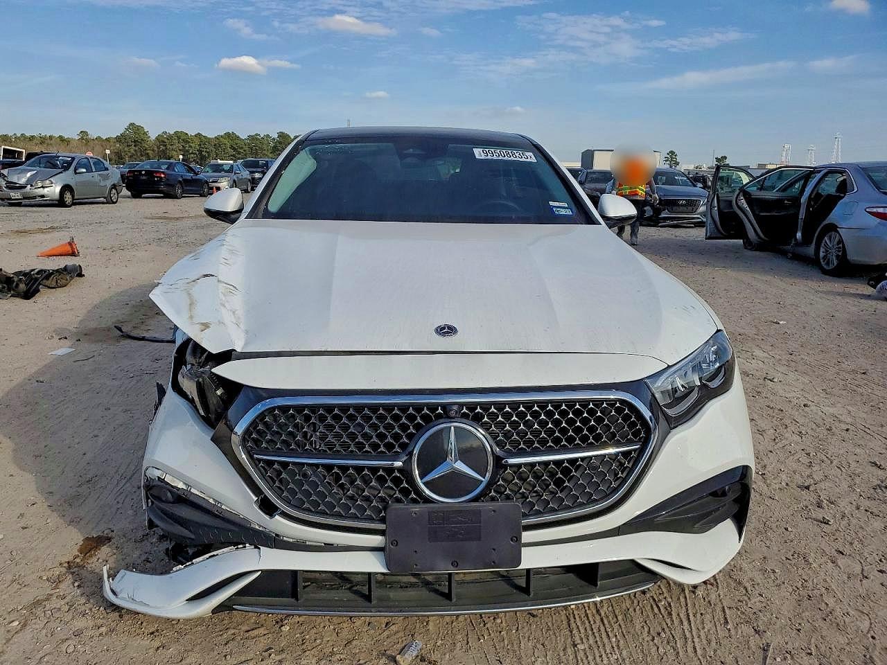 2025 MERCEDES-BENZ E-Class