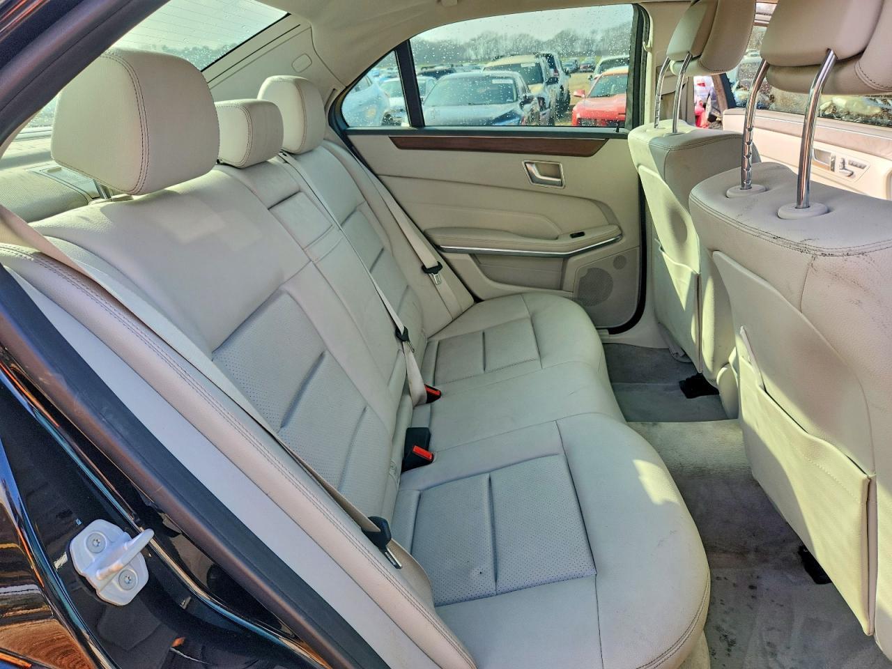2016 MERCEDES-BENZ E-Class