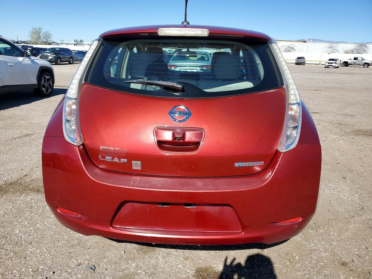 2013 NISSAN LEAF