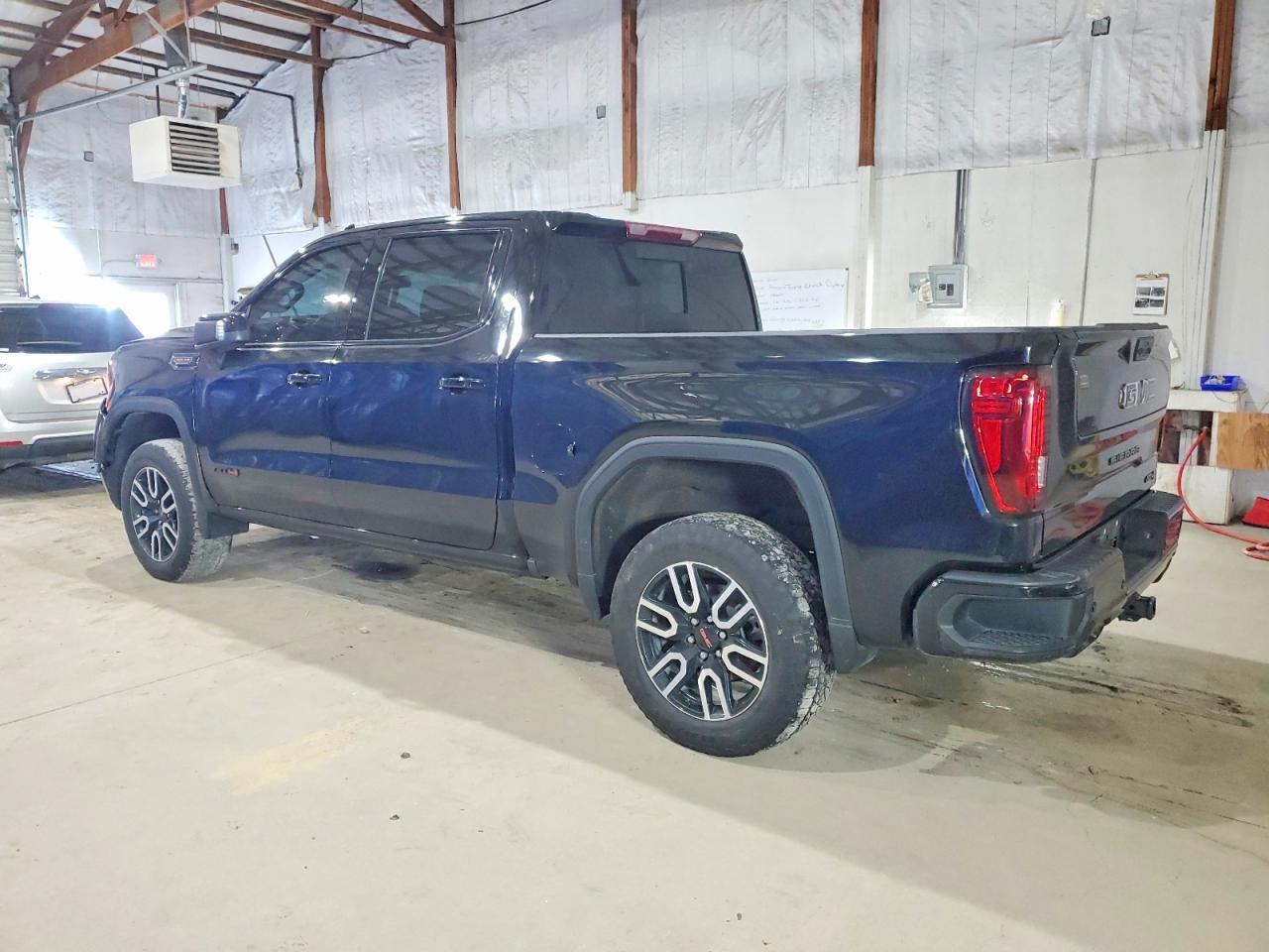 2024 GMC Sierra