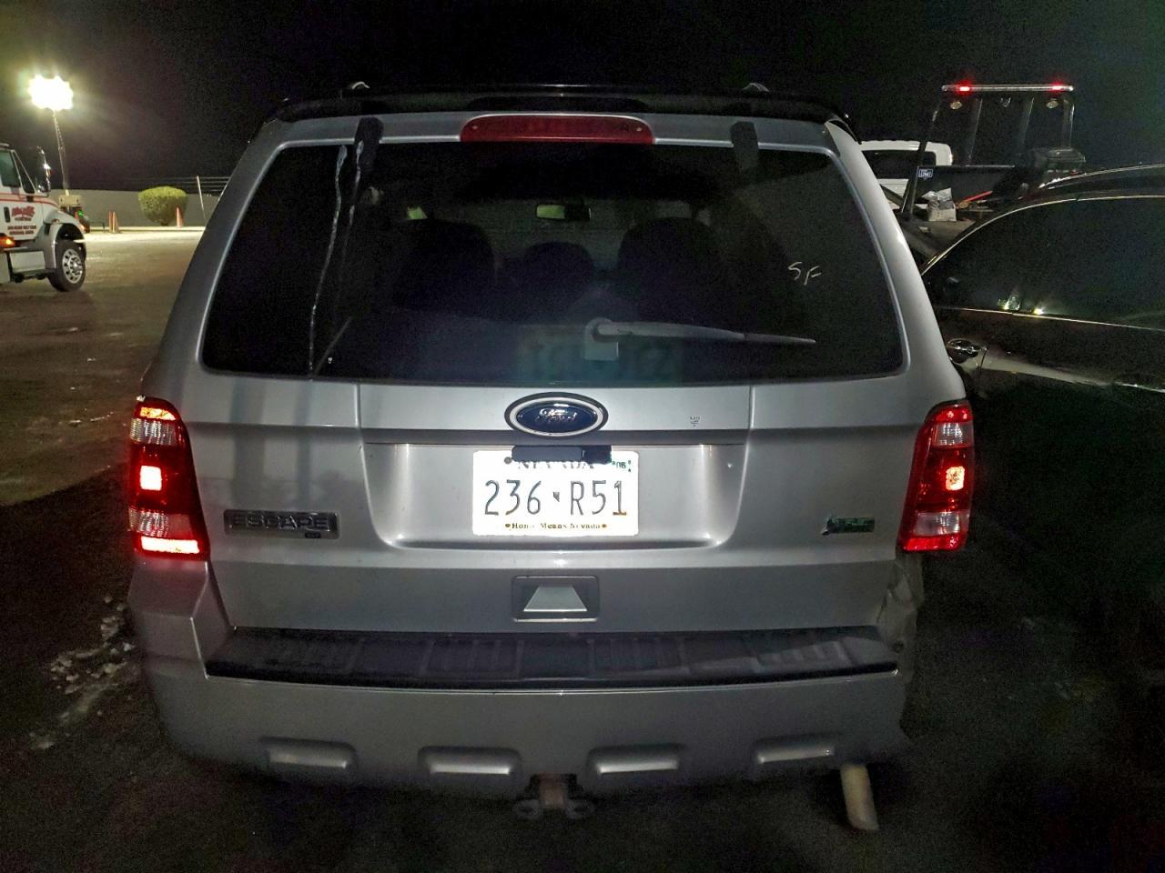 2010 FORD ESCAPE