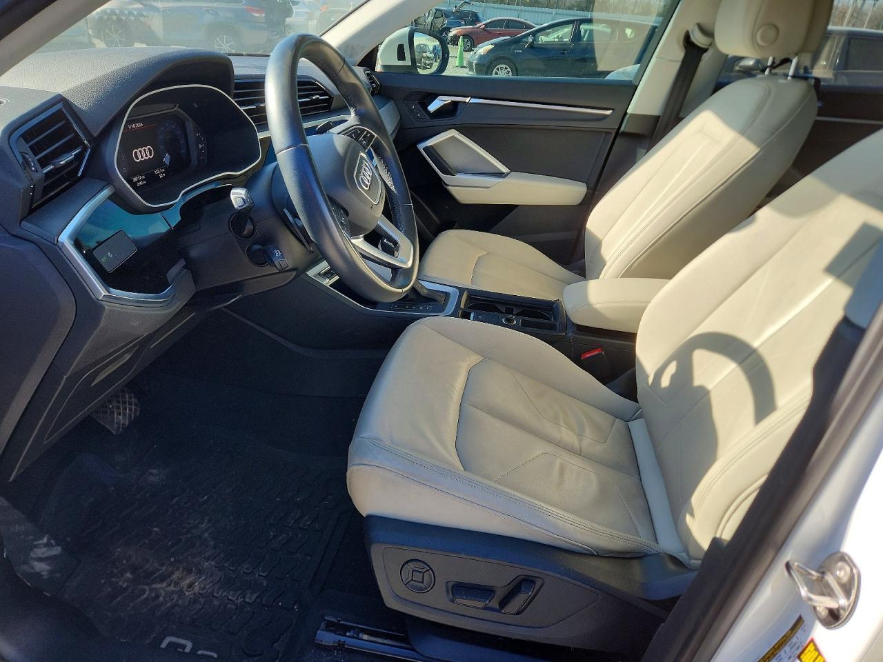 2021 AUDI Q3