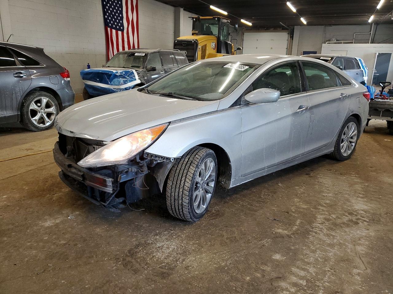 2013 HYUNDAI SONATA