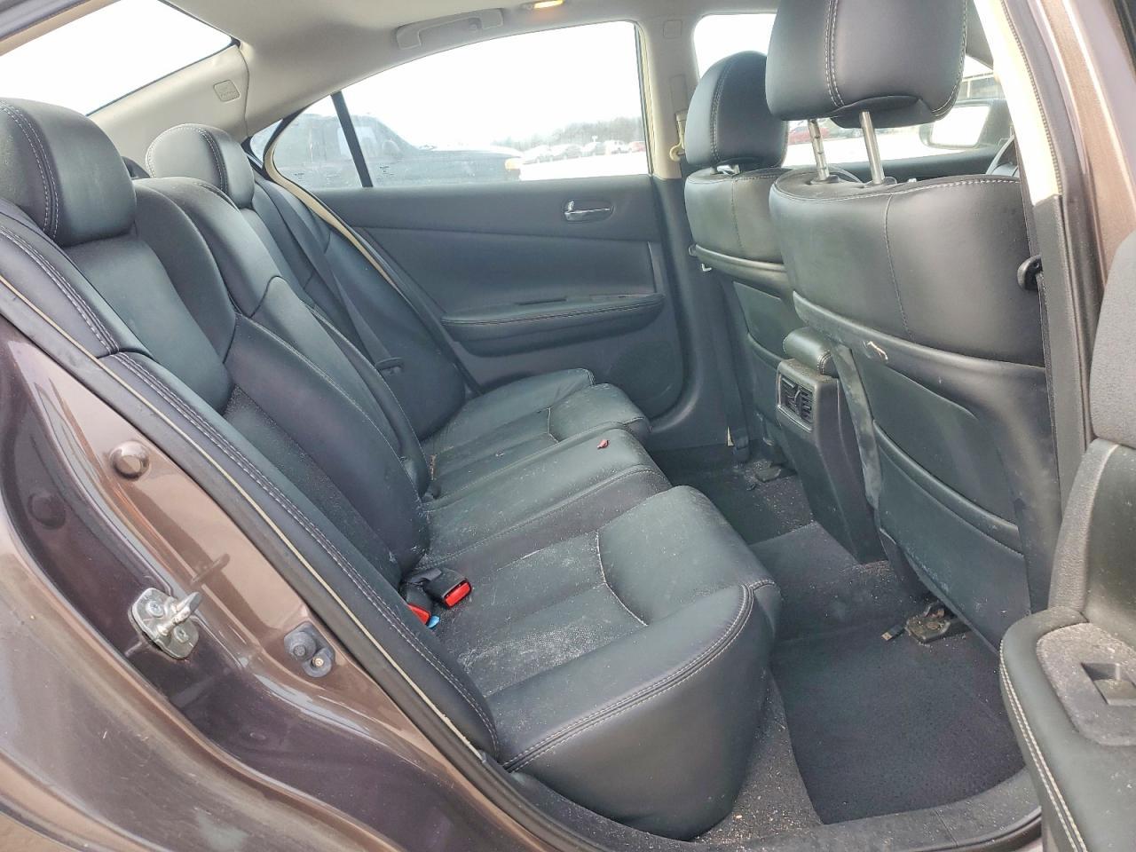 2013 NISSAN Maxima