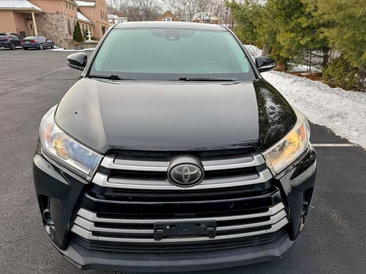 2017 TOYOTA HIGHLANDER