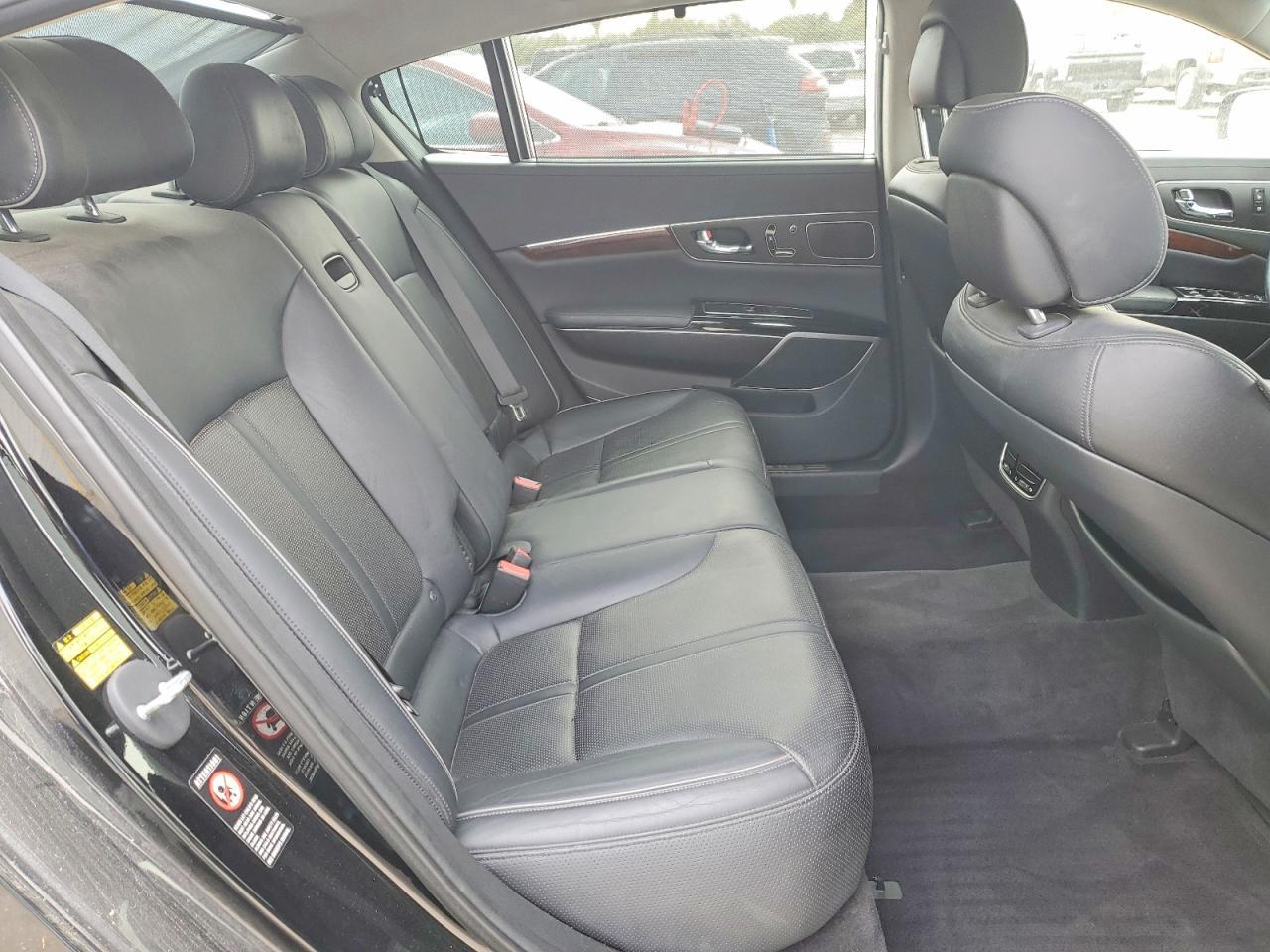 2015 KIA K900