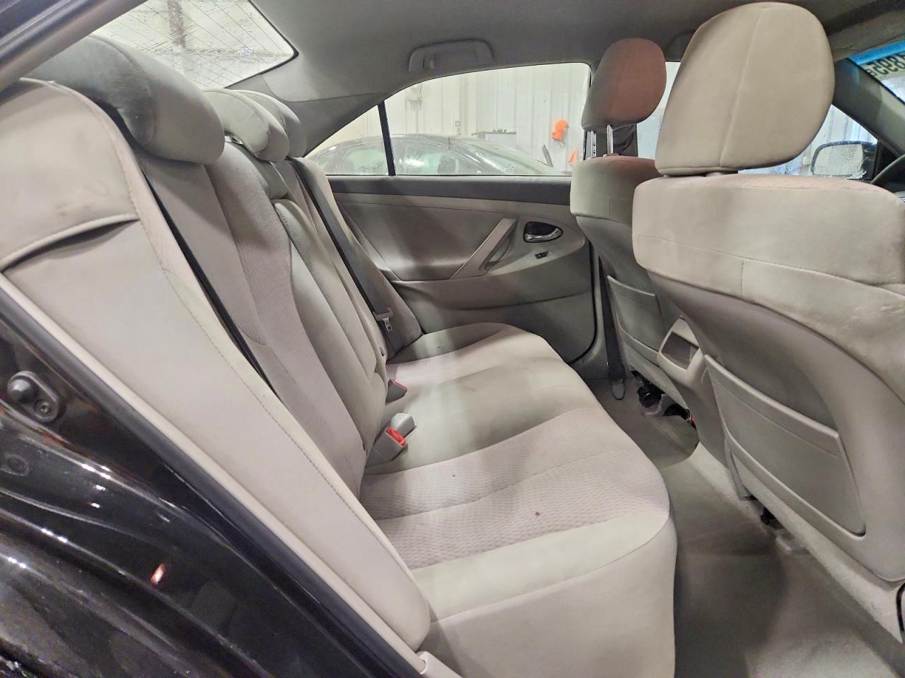 2010 TOYOTA CAMRY