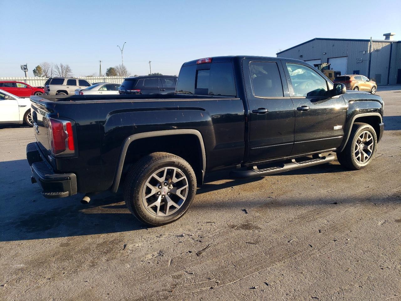 2018 GMC Sierra