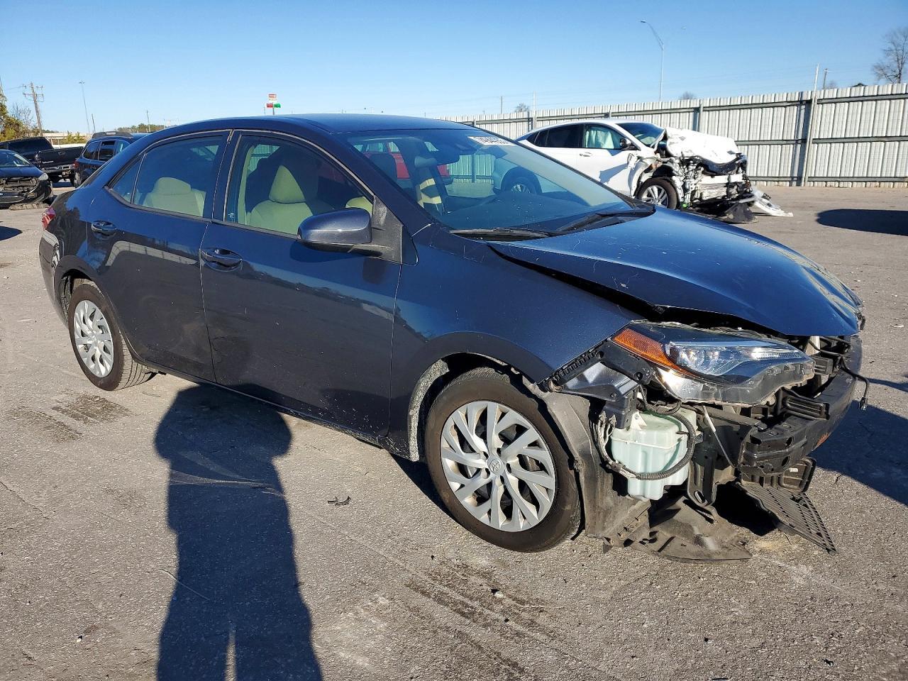 2018 TOYOTA COROLLA