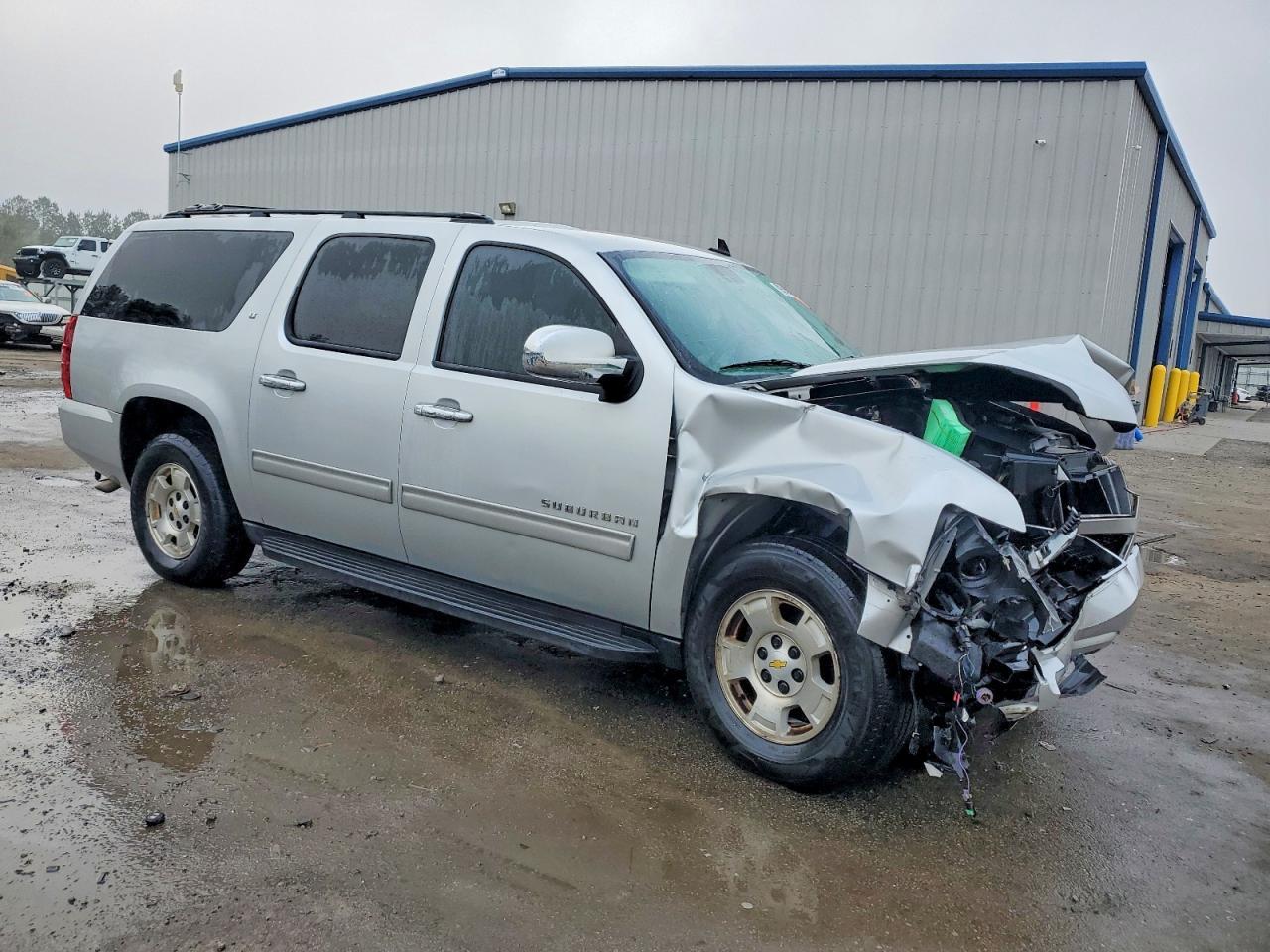 2011 CHEVROLET Suburban