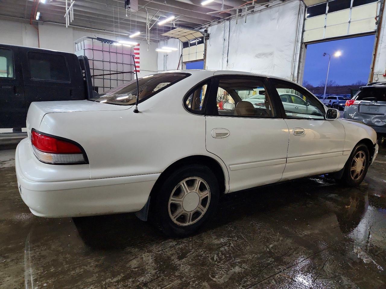 1995 TOYOTA Avalon
