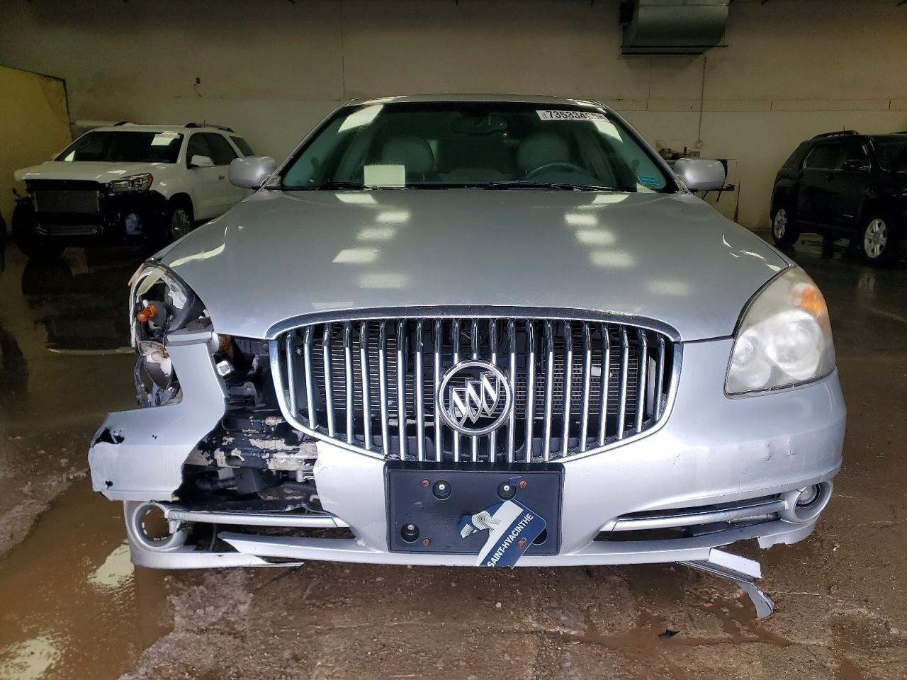 2010 BUICK Lucerne