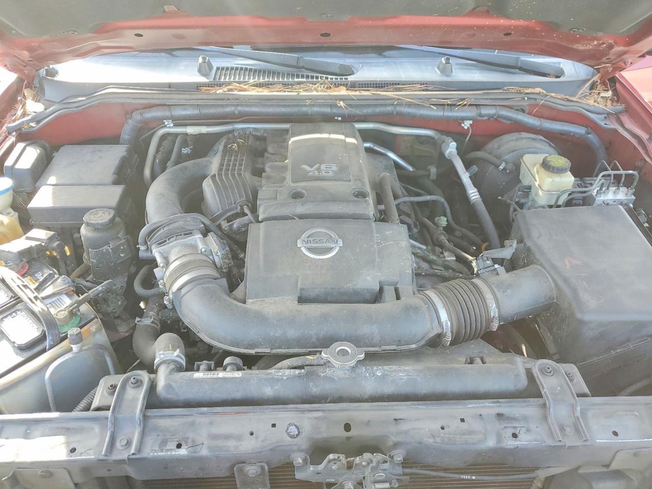 2015 NISSAN Frontier