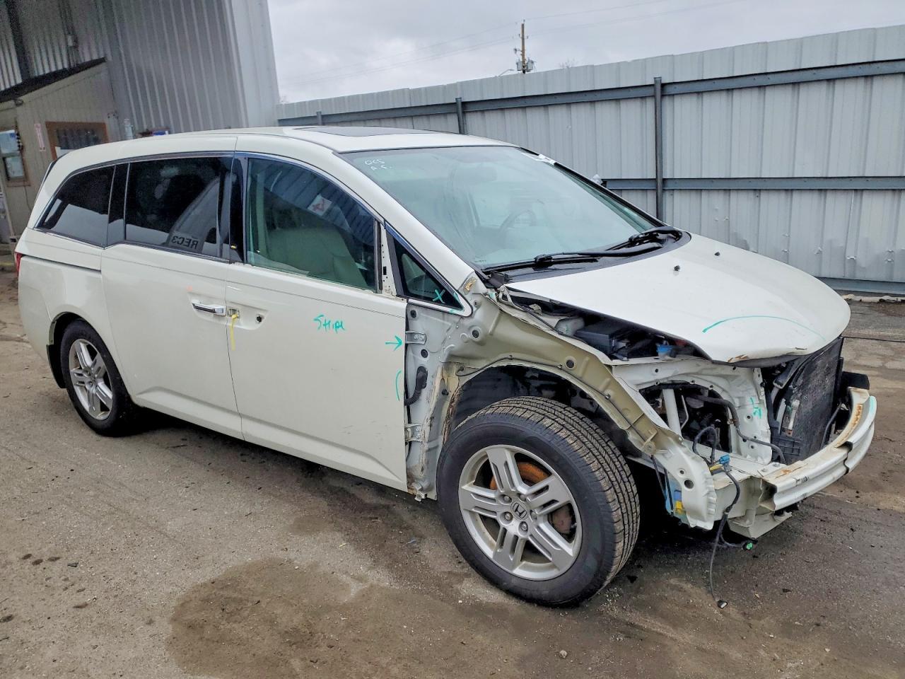 2013 HONDA ODYSSEY