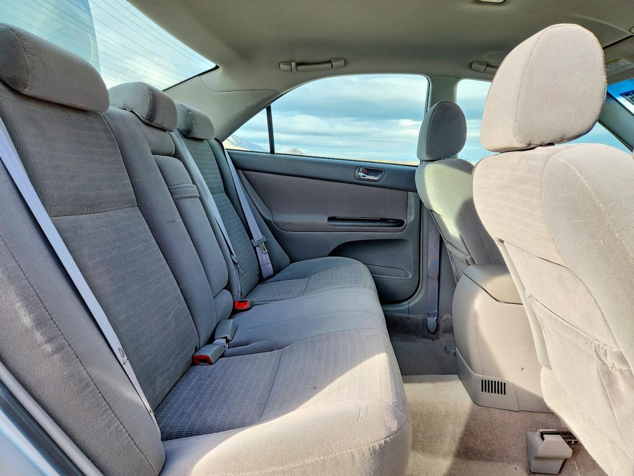 2005 TOYOTA CAMRY