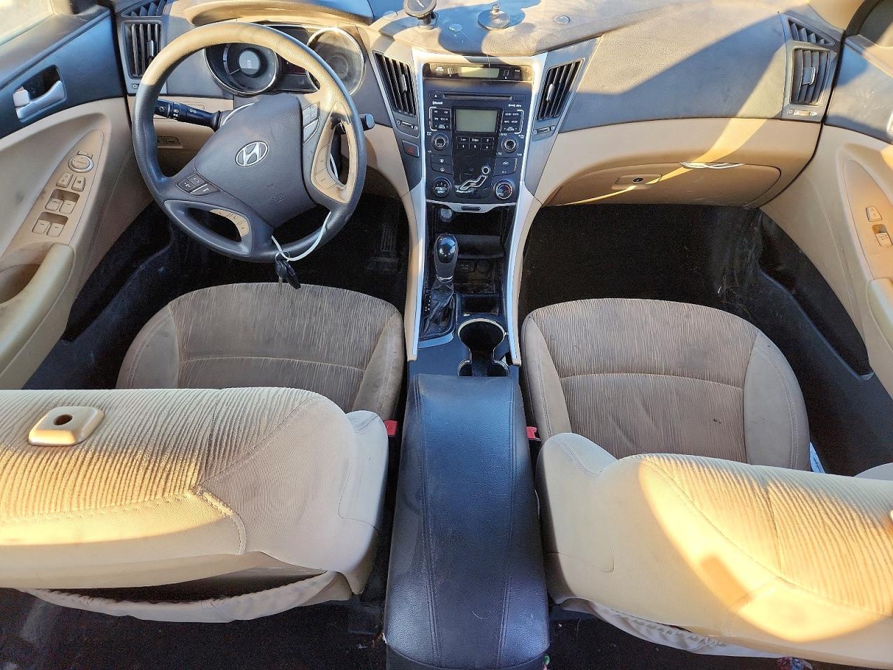 2011 HYUNDAI SONATA