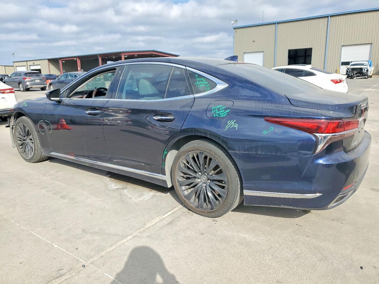 2020 LEXUS LS 500